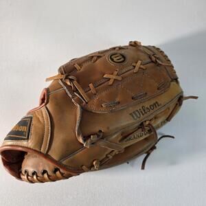 Wilson Softball Glove A9860 ProSelect Prem Cowhide Leather RHT